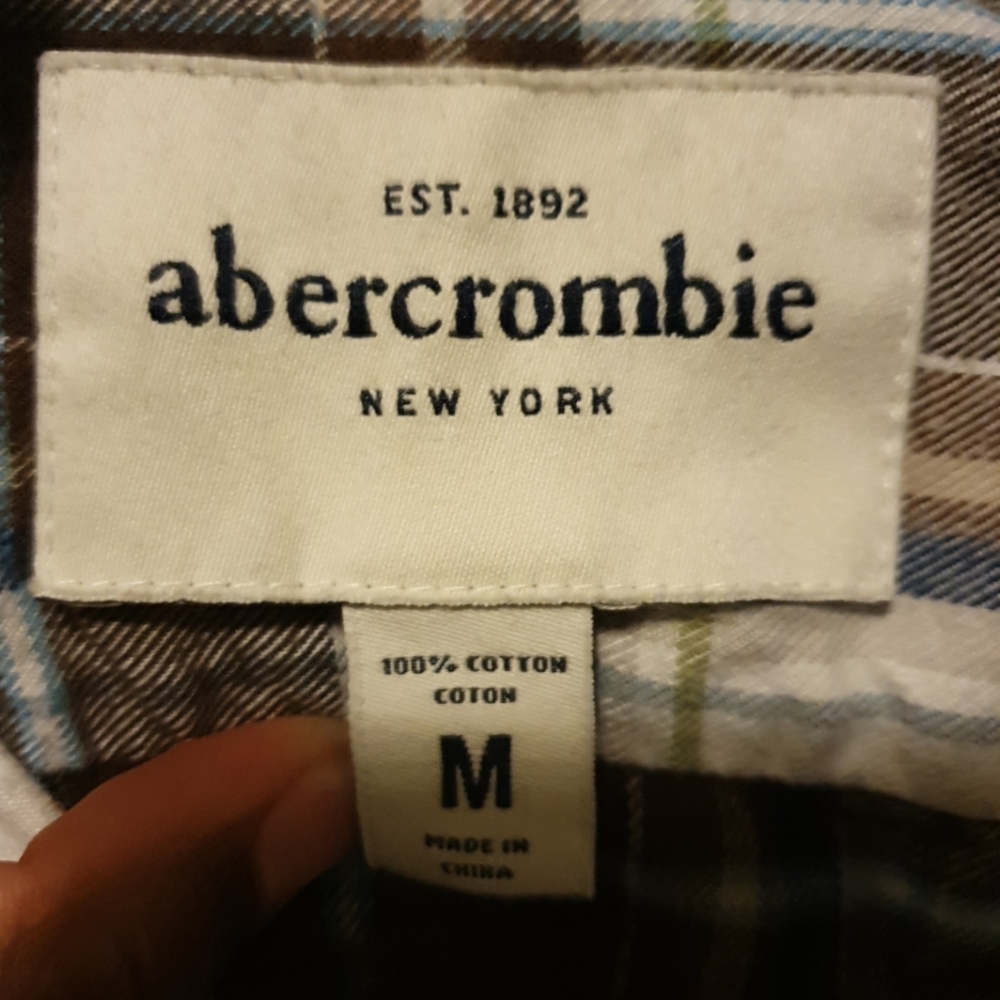 Abercrombie button down - Picture 3 of 3